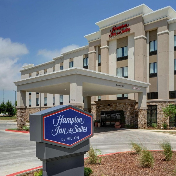 Hampton Inn By Hilton and Suites Ardmore, OK image 1