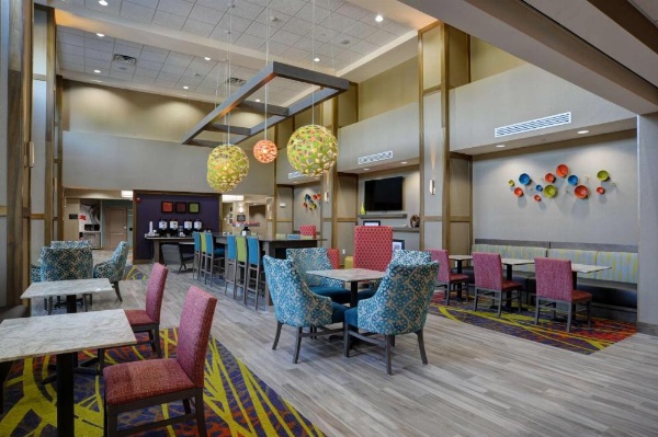Hampton Inn By Hilton and Suites Ardmore, OK image 9